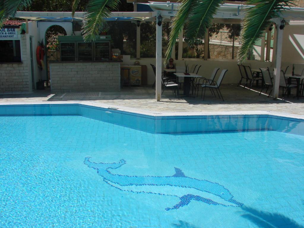 Neos Ikaros Hotel Agia Galini Екстериор снимка