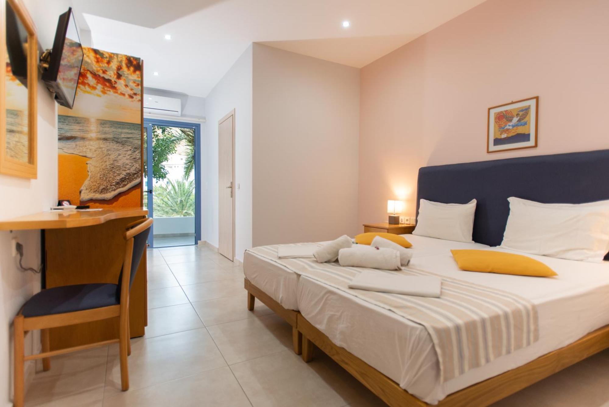 Neos Ikaros Hotel Agia Galini Екстериор снимка